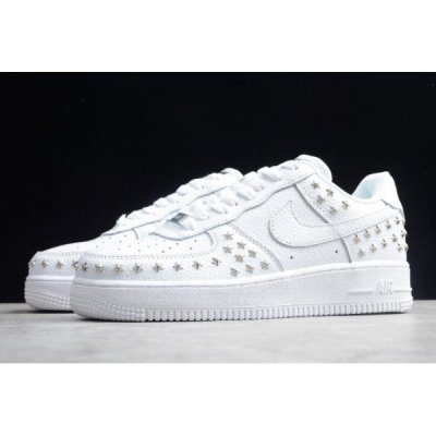 Nike Bayan Air Force 1 Low Star-studded Beyaz Kaykay Ayakkabı Türkiye - I1HG6WA7